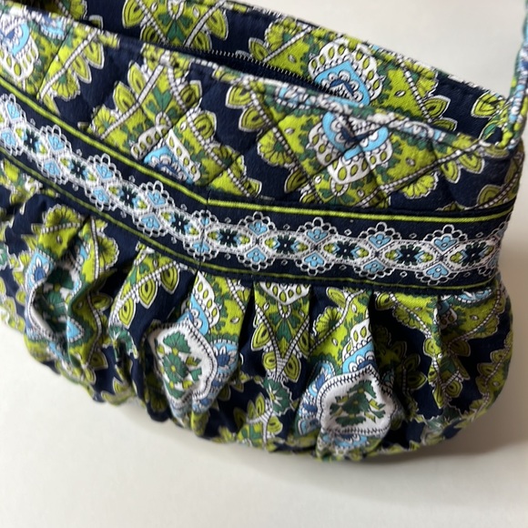 Vera Bradley Hannah In Cambridge Pattern. - Picture 4 of 12